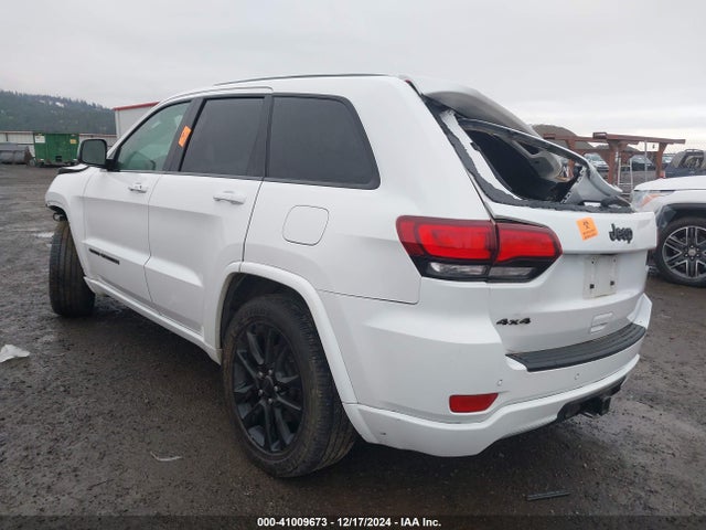 1C4RJFAG5MC772792 Jeep Grand Cherokee Laredo X 4x4