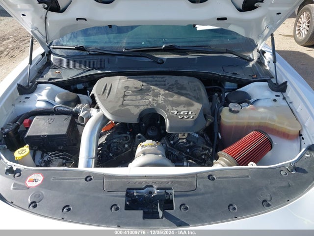 2C3CDXJG7JH126699 Dodge Charger Gt Awd