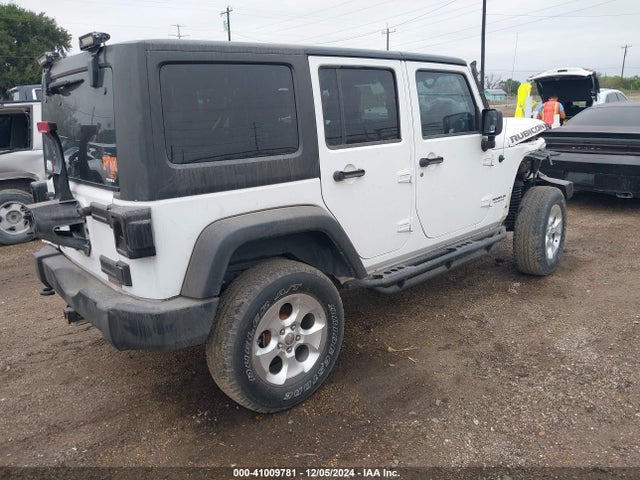 1C4BJWFG2EL120160 Jeep Wrangler Unlimited Rubicon