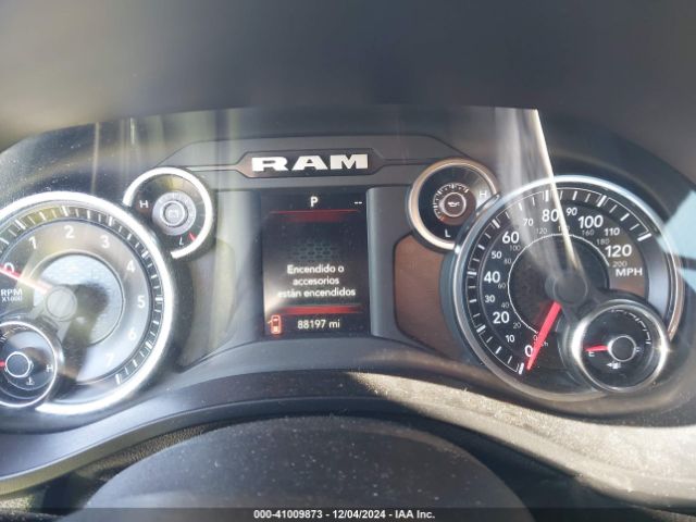 2019 RAM 1500 1C6RREFT6KN828918 Photo 6