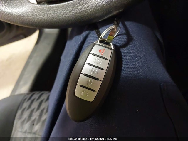 Nissan Altima 2.5 S 2017 1N4AL3AP9HN357464 Image 11