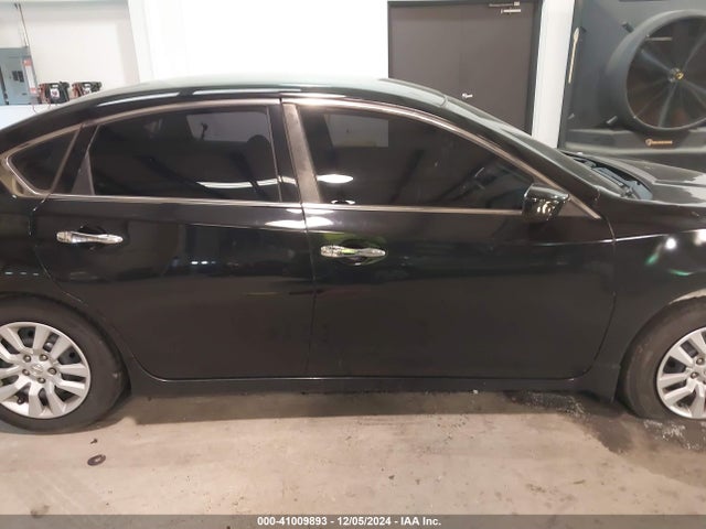 Nissan Altima 2.5 S 2017 1N4AL3AP9HN357464 Image 13