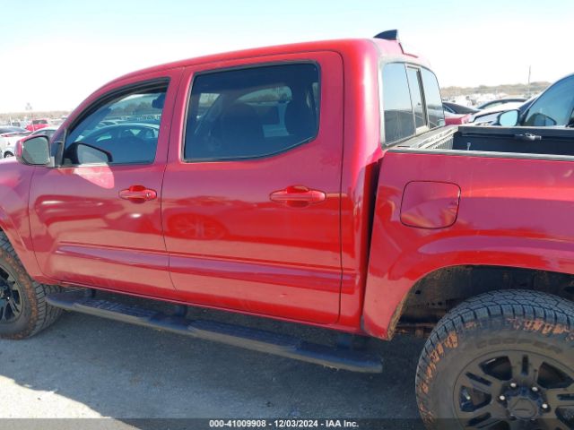 3TMCZ5AN5NM528535 Toyota Tacoma Sr V6