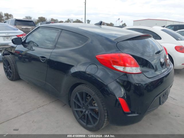 KMHTC6AD2HU322843 Hyundai Veloster Value Edition