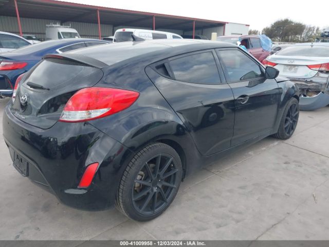 KMHTC6AD2HU322843 Hyundai Veloster Value Edition