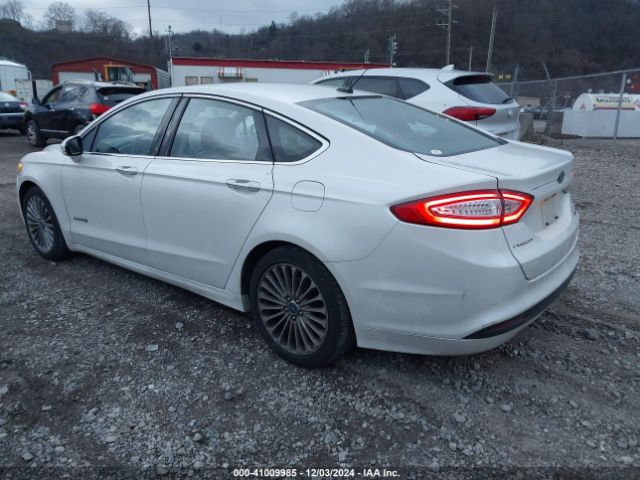 3FA6P0RU8ER127099 Ford Fusion Hybrid Titanium