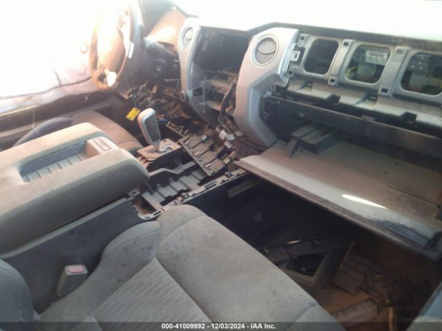 5TFDW5F14FX467547 Toyota Tundra Sr5 5.7l V8