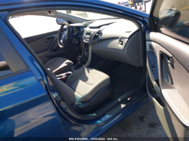 KMHDH4AE4FU453630 Hyundai ELANTRA SE