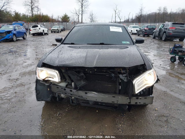 Chrysler 300 2014 2C3CCAAG5EH336093 Image 12