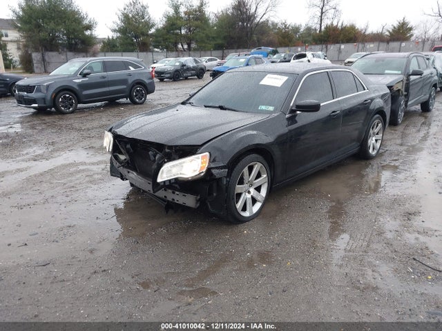 Chrysler 300 2014 2C3CCAAG5EH336093 Image 2