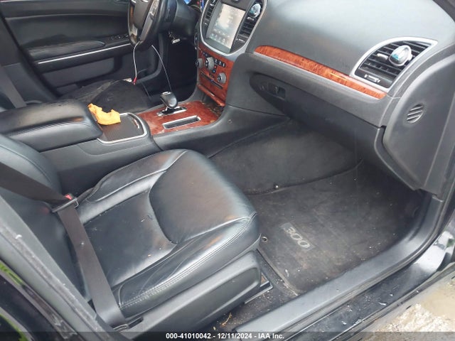 Chrysler 300 2014 2C3CCAAG5EH336093 Image 5