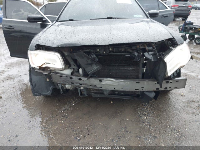 Chrysler 300 2014 2C3CCAAG5EH336093 Image 6