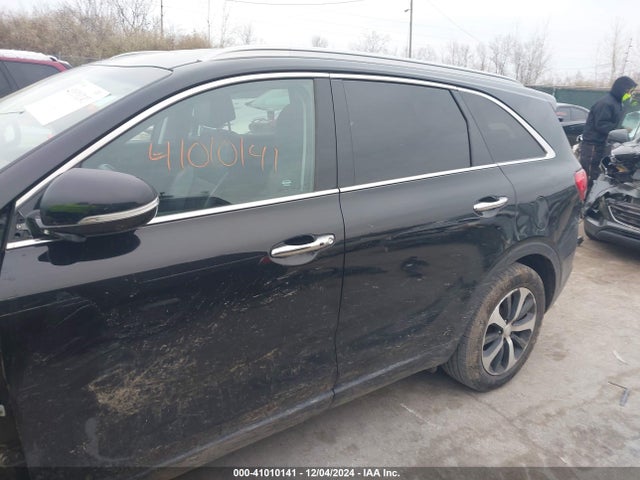 KIA Sorento 3.3l Ex 2017 5XYPH4A50HG319462 Image 14