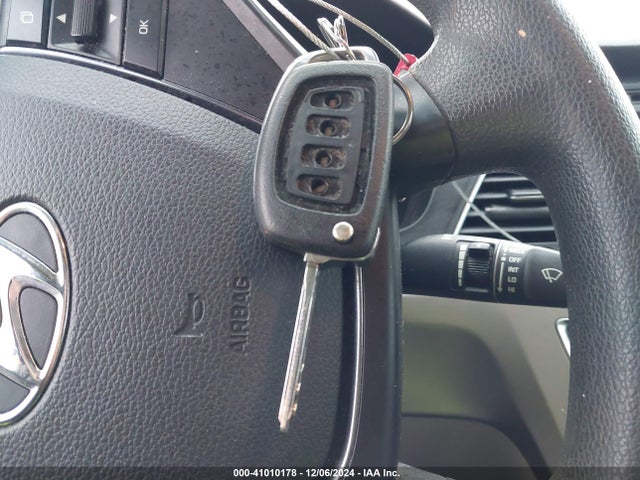 Hyundai SONATA SE 2015 5NPE24AF6FH187640 Image 11