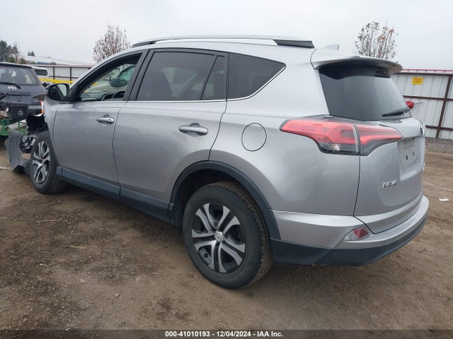 Toyota RAV4 LE 2017 2T3BFREV8HW586390 Image 3