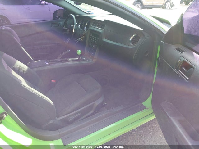 Ford Mustang V6 2014 1ZVBP8AM7E5237290 Image 5