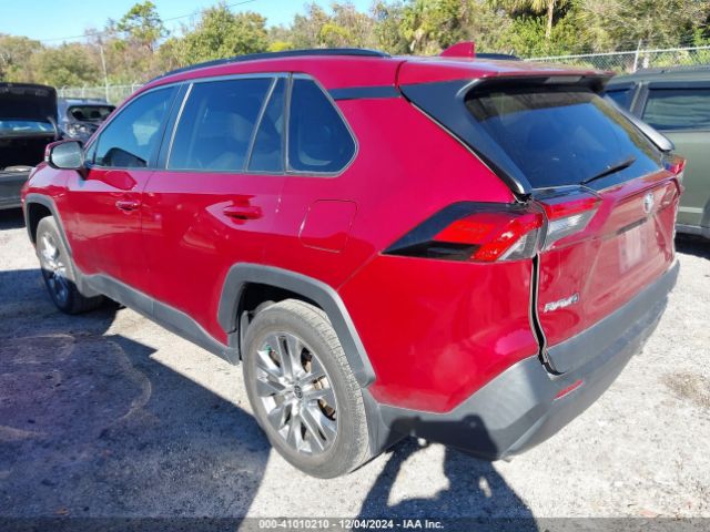 2T3C1RFV2NW201533 Toyota Rav4 Xle Premium