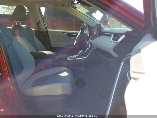2T3C1RFV2NW201533 Toyota Rav4 Xle Premium