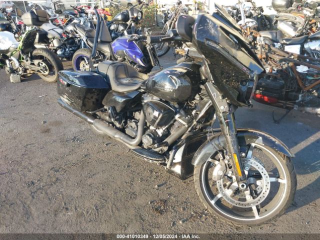 2024 HARLEY-DAVIDSON FLHX 1HD1KB713RB630295