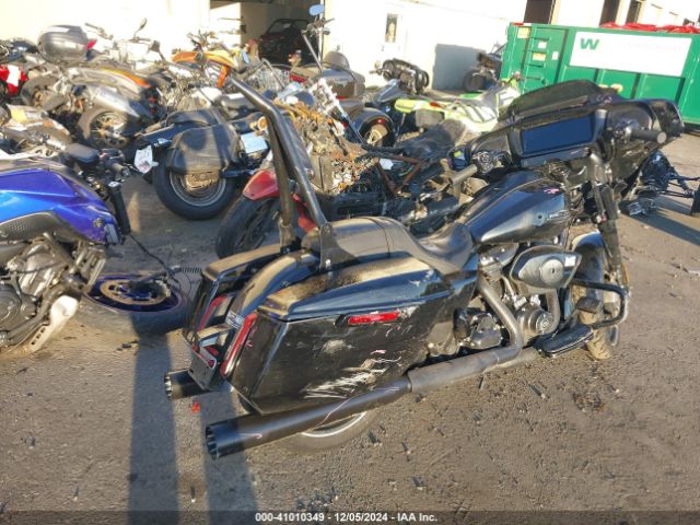 2024 HARLEY-DAVIDSON FLHX 1HD1KB713RB630295 Photo 3