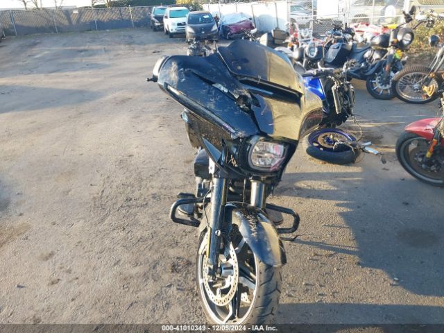 2024 HARLEY-DAVIDSON FLHX 1HD1KB713RB630295 Photo 4