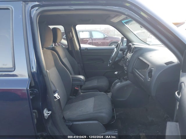 1C4NJPBA7GD703101 Jeep Patriot Sport
