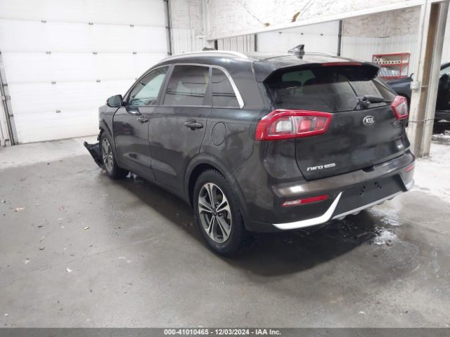 KNDCE3LC3H5072783 KIA Niro Touring