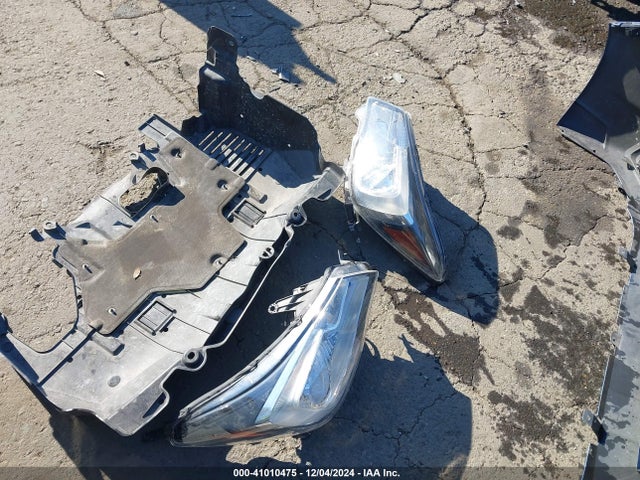 Subaru Forester 2.5i 2017 JF2SJABC9HH485644 Image 18