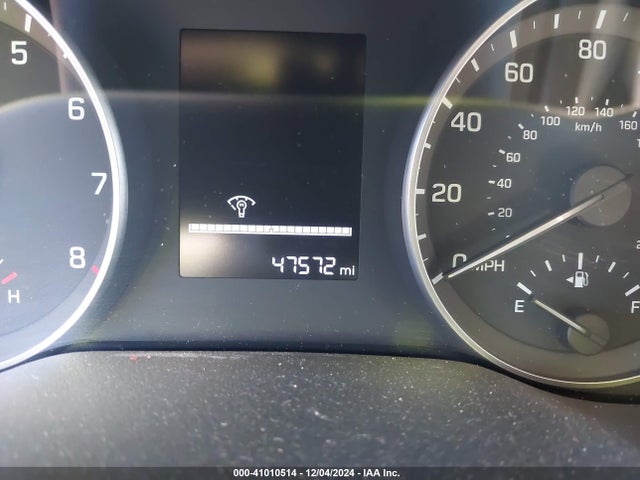 Hyundai ELANTRA SE 2018 KMHD74LF2JU471352 Image 16