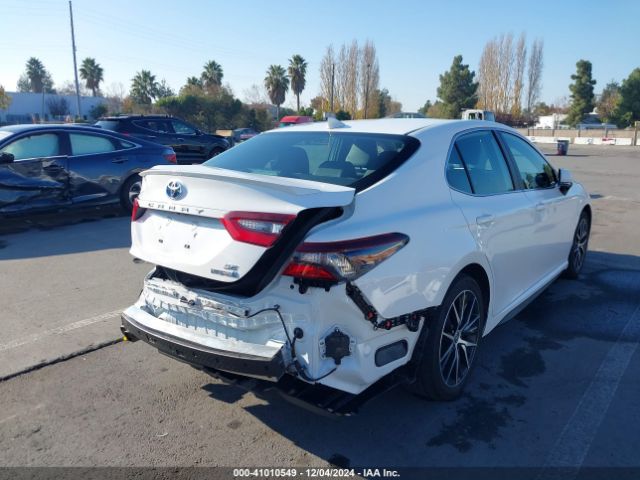 4T1S31AK8RU077058 Toyota Camry Hybrid Se
