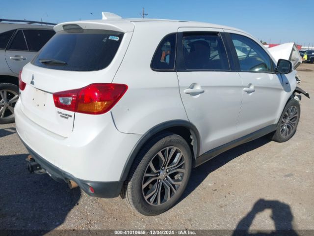 2017 MITSUBISHI OUTLANDER SPORT JA4AP3AU4HZ003911 Photo 3