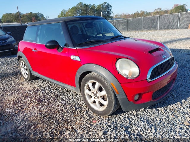 2010 MINI COOPER S WMWMF7C55ATX41872 Photo 0