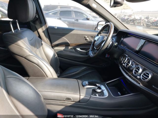 WDDUG8CB6GA233934 Mercedes-Benz S 550