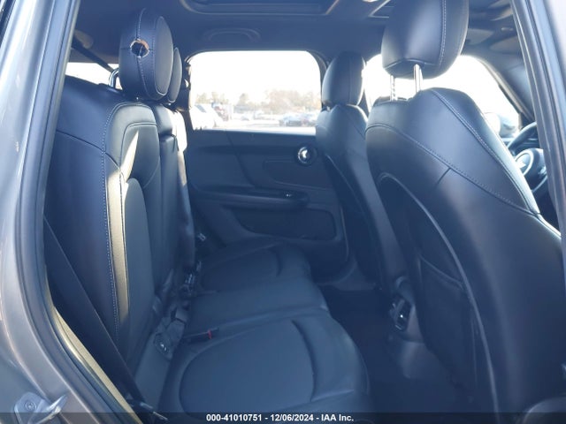 2017 MINI COUNTRYMAN WMZYV5C31H3E01075 Photo 7