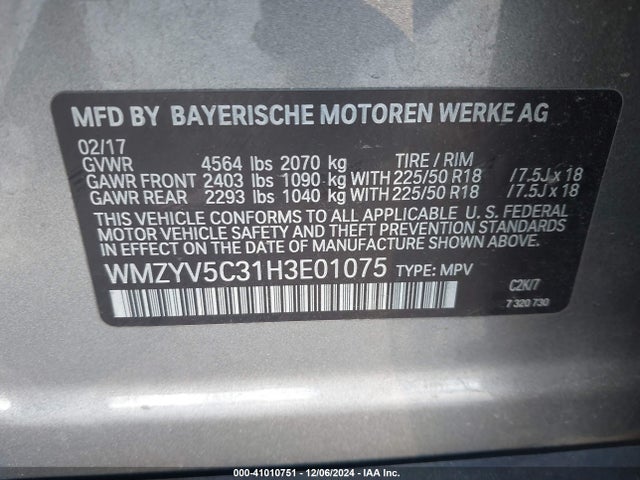 2017 MINI COUNTRYMAN WMZYV5C31H3E01075 Photo 8