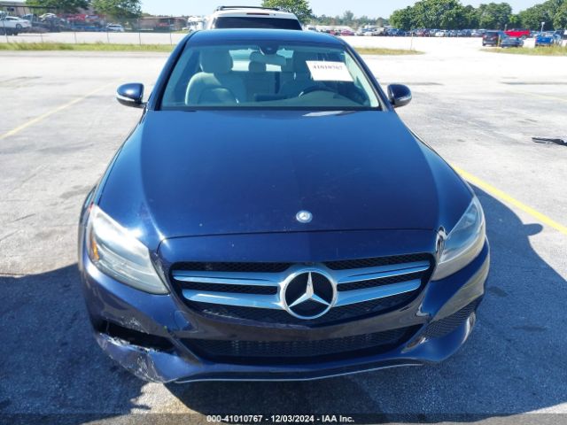 55SWF4JB8FU091172 Mercedes-Benz C 300 Luxury/sport