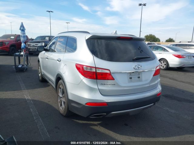KM8SM4HF9GU162303 Hyundai Santa Fe Se