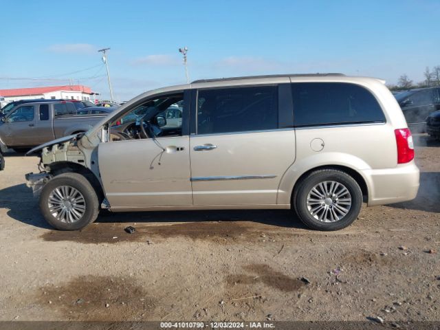 2C4RC1CG0ER108533 Chrysler Town & Country Touring-l