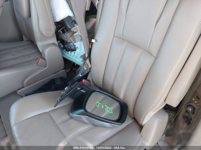 2C4RC1CG0ER108533 Chrysler Town & Country Touring-l