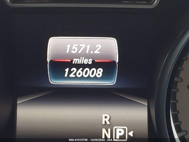 WDCTG4EB0HJ324477 Mercedes-Benz GLA 250