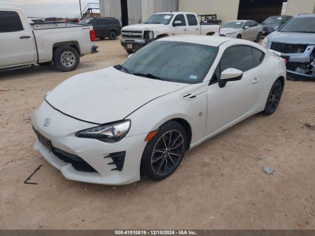 JF1ZNAA15H8705000 Toyota 86