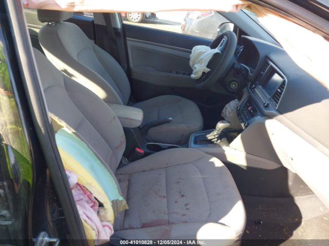 5NPD84LF5JH356093 Hyundai ELANTRA SEL