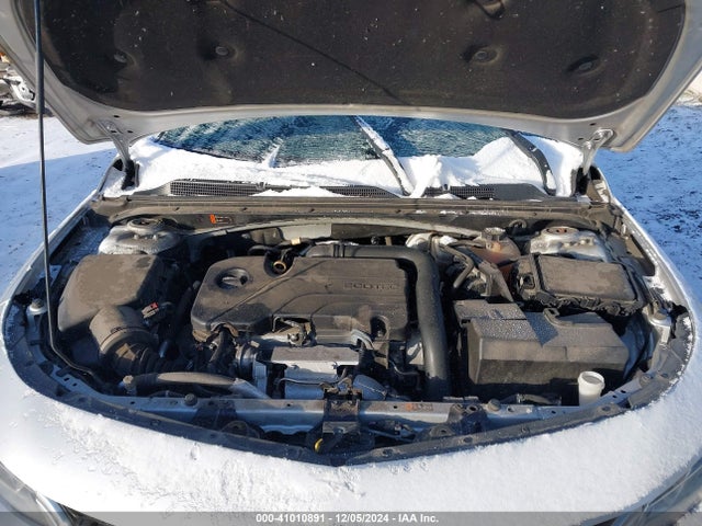 1G1ZD5ST3JF249996 Chevrolet MALIBU LT