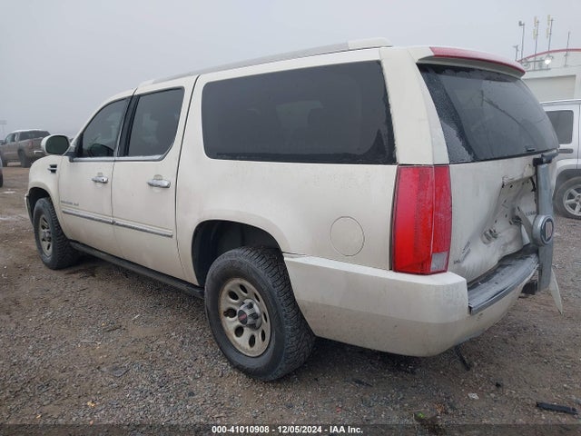 2013 CADILLAC ESCALADE ESV 1GYS4KEF6DR298166 Photo 2