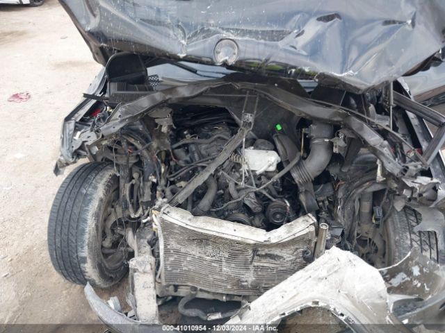 WBAVM1C51FV318208 BMW X1 Sdrive28i
