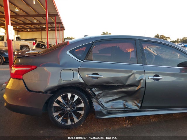 3N1AB7AP2JY205784 Nissan SENTRA SR