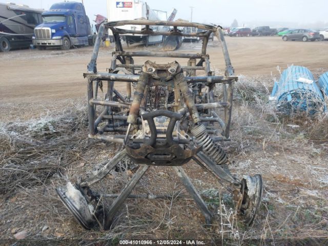 2022 CAN-AM MAVERICK X3 3JBVWAV42NE000282 Photo 4