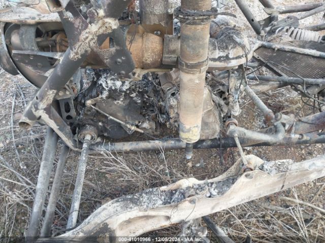 2022 CAN-AM MAVERICK X3 3JBVWAV42NE000282 Photo 7