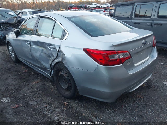 4S3BNAA67G3053144 Subaru Legacy 2.5i