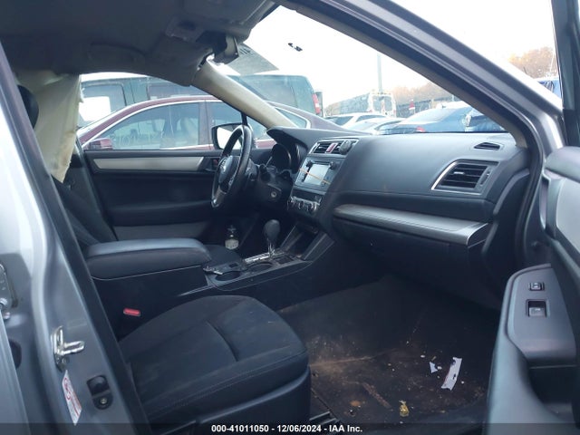 4S3BNAA67G3053144 Subaru Legacy 2.5i